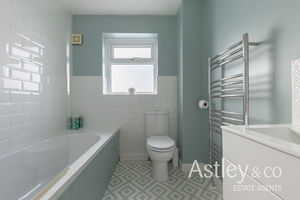 bathroom- click for photo gallery